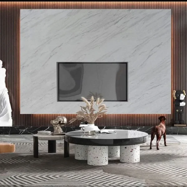 paneles de pvc tipo marmol tekno step para muros decorativos que permiten instalacion vertical u horizontal con apariencia marmoleada y textura uniforme