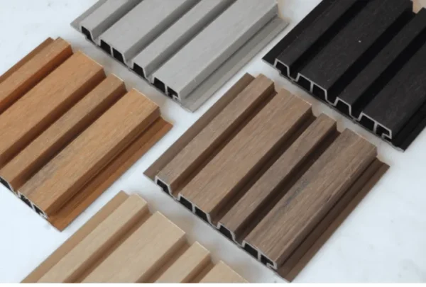 Panel Asimétrico WPC para Fachada y Techos de Exterior | Revestimiento Quality Outdoor QO24