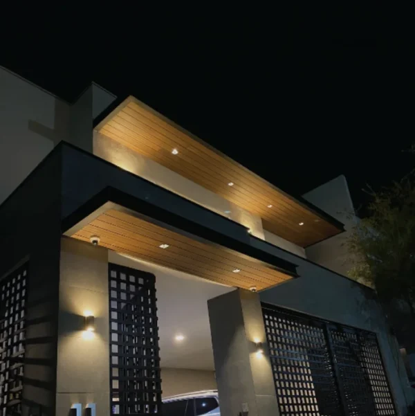 panel cladding wpc exterior quality outdoor para muros y techos: revestimiento decorativo tipo madera, coextruido, capa de hdpe, ecofriendly, resistente a la intemperie, ideal para terrazas, jardines, pergolas.