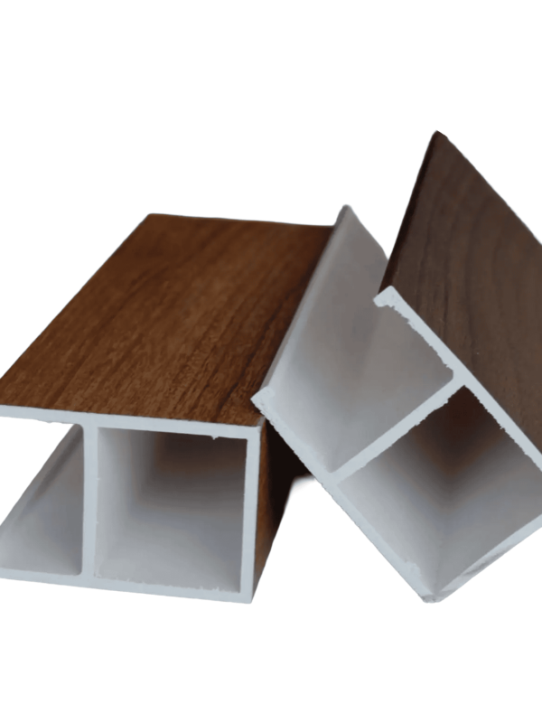 vigas de pvc para techo interior quality indoor: revestimiento decorativo con instalaciOn oculta y acabado tipo madera, sin escuadras visibles, ligeras, resistentes a la humedad y plagas.