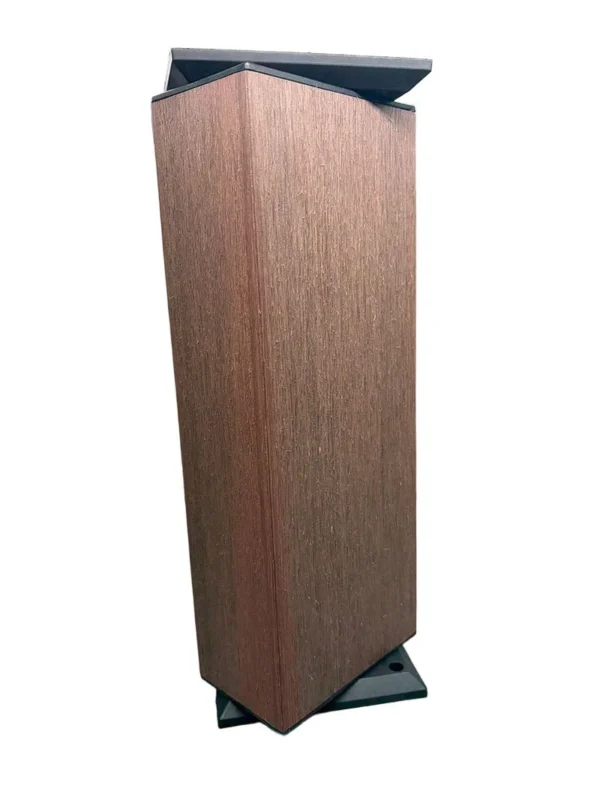 Soporte Giratorio para Viga WPC Exterior Tekno Step soporte giratorio para viga wpc tekno step 120x70 mm. diseñado para brindar rotacion, fijacion segura, alineacion precisa y acabado limpio y profesional en proyectos residenciales y comerciales.