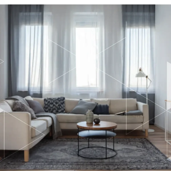 Cortina translúcida Vertilux Living instalada en un ambiente interior