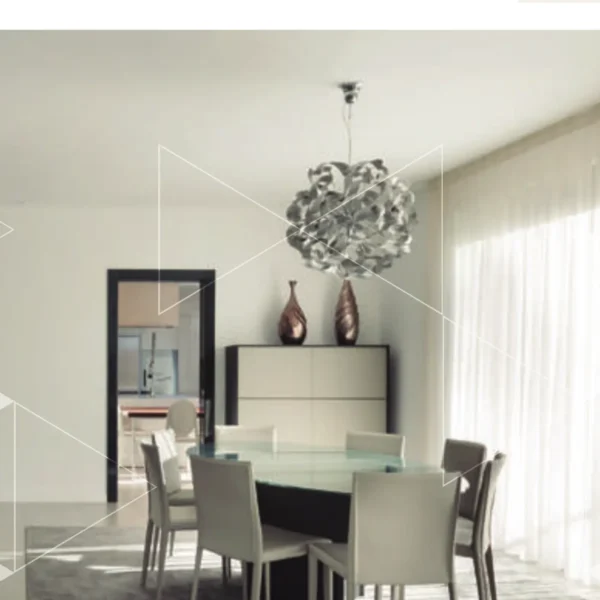 Cortina Vertilux Smooth Texture Translúcida en Ambiente Cortina translúcida Vertilux Smooth Texture instalada en un ambiente interior